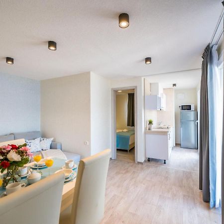 Holiday Home Sea View Mobile Home By Interhome Šilo Екстериор снимка